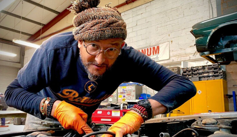 Car SOS star warns every driver over one tip ahead of winter freeze