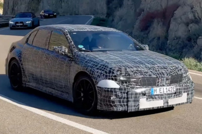 Electric BMW M3 and X3 M Caught Testing in New Spy Video