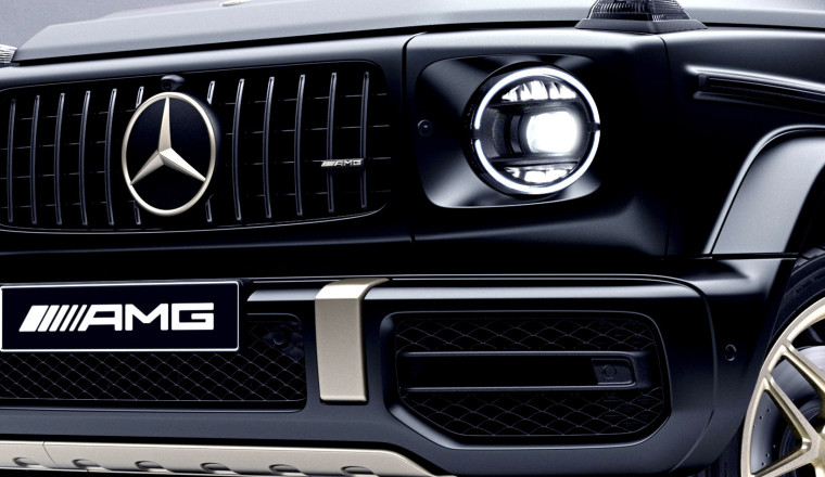 Reportedly Unlicensed Driver Destroys Rental G-Class So Bad Chassis Rips Away From Body