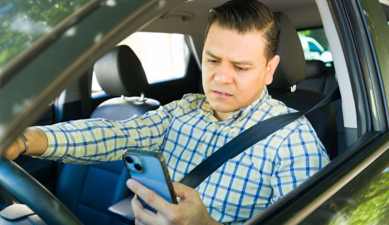 DVLA warns 'always' do this to 'stay safe' as 20,000 Brits at risk