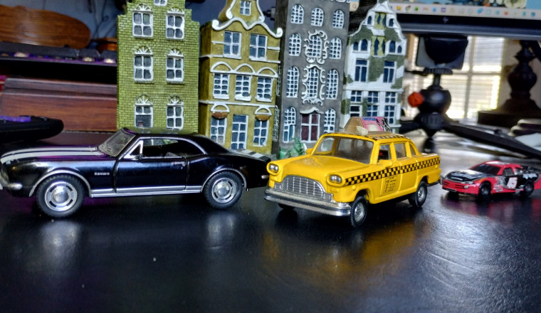 How To Perfectly Parallel Park Every Time (The Easy Way)