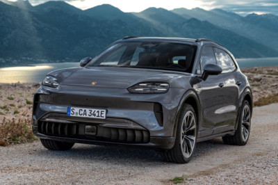 The 2026 Porsche Cayenne Electric Is a $111,000 EV That Can Charge Wirelessly