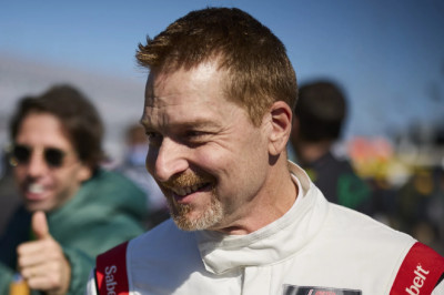 Wolff sells stake in Mercedes to endurance racer Kurtz