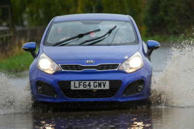 Drivers warned not to make common mistake in the rain or risk £5,000 fine