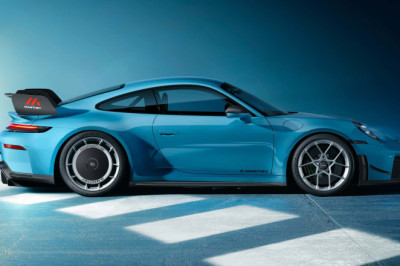 Porsche 911 GT3 Levels Up With a New Manthey Kit. Watch It Destroy the Nürburgring