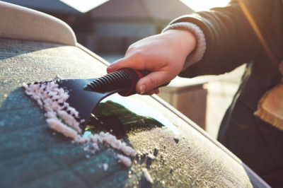 Car windscreens won't freeze if covered with 1 household item in November