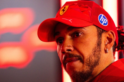 Ferrari boss Vasseur urges Hamilton to 'calm down'