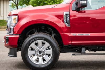 What Are The Differences Between Ford's Super Duty 7.3 Godzilla And 6.7 Power Stroke?