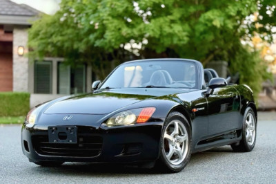 At $25,999, Is This 2002 Honda S2000 A Beautiful Bargain?