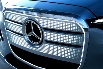 Mercedes Bets Big On More SUVs And V8s To Win Back America’s Luxury Crown