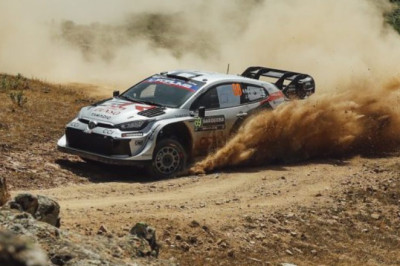 Rovanperä tops Saudi shakedown, scare for Evans