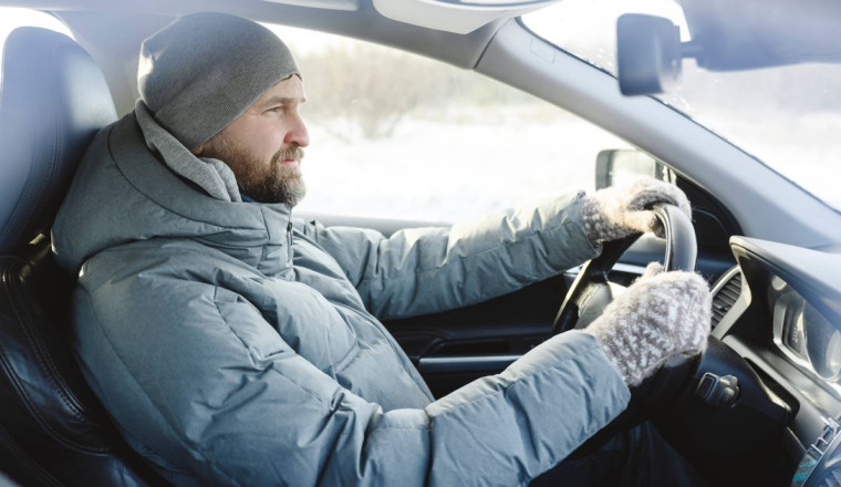 AA warns motorists could land £5k fine for Christmas driving mistake