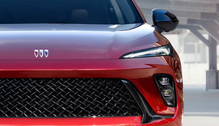 Buick’s Chinese-Built Envision Survives Trump’s Tariffs With A Massive Price Hike