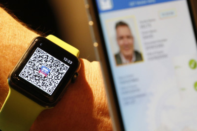 Illinois Is Rolling Out Digital Driver's Licenses, But Cops Won't Accept Them Yet