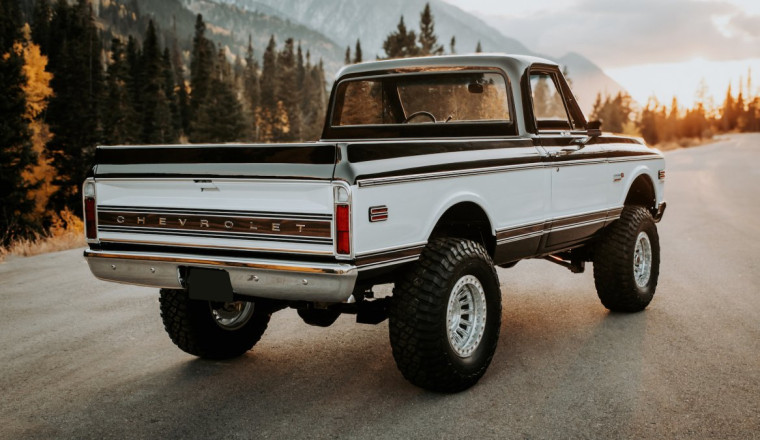 1971 Chevy Dream Truck Packs a 10.4L V8 Under the Hood, and It’s Headed to Auction