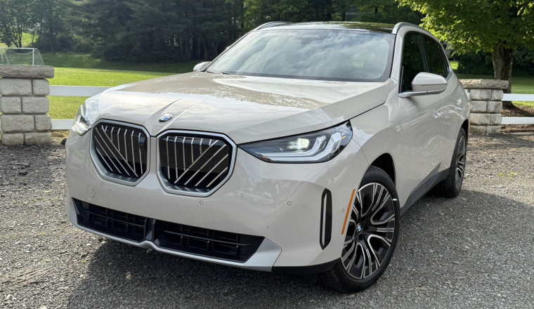 2025 BMW X3 30 xDrive Should Be So Much Better Than It Is