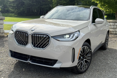 2025 BMW X3 30 xDrive Should Be So Much Better Than It Is