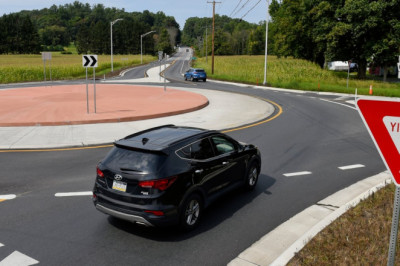 It’s 2025. Why Can’t Americans Use a Simple Roundabout?