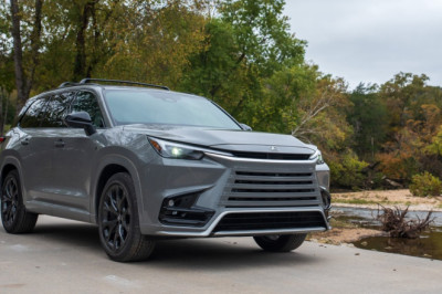 2025 Lexus TX 500h Review: Just Get the Grand Highlander
