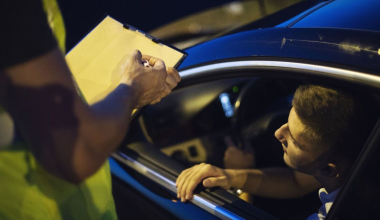 Drivers urged to avoid £2,500 fine in December – and that’s not all