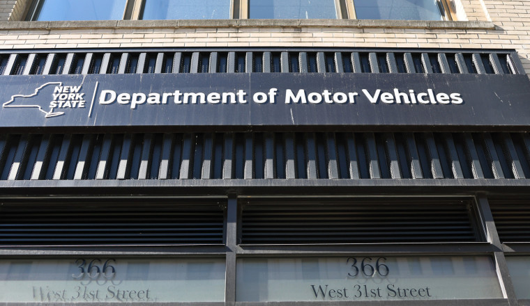 How An International Con Artist Managed To Get A New York Driver's License