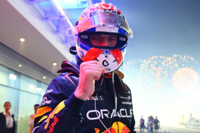 Verstappen ‘did not put a foot wrong’