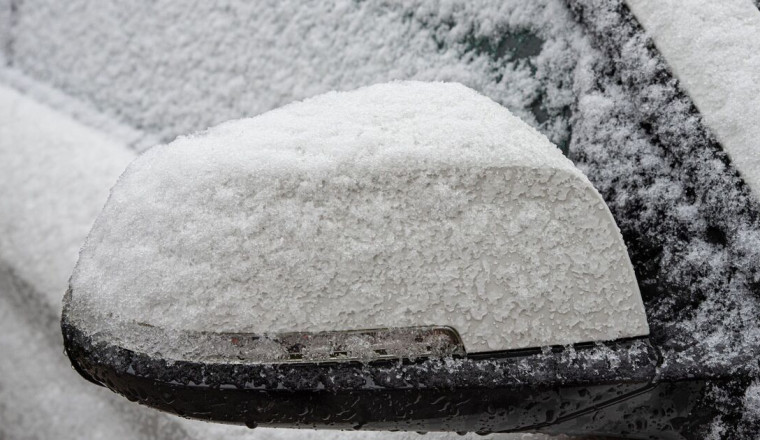 De-frost your car with 35p kitchen item but remember to do one thing