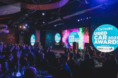 Generous car dealers raise £2,780 for industry charity Ben at 2025 Used Car Awards