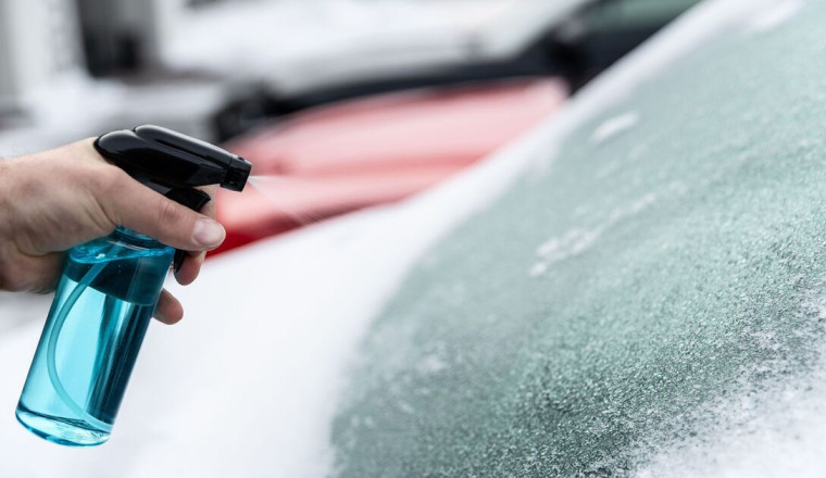 Drivers urged to use 1 household item to stop windscreens freezing in December 