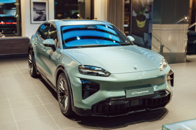 First look: new Porsche Cayenne Electric makes London debut