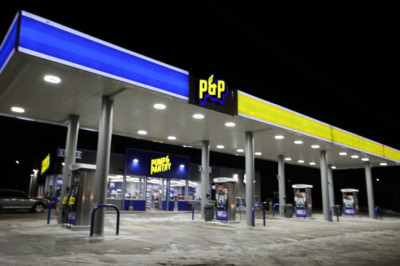 The Average Gallon of Gas Now Costs Less Than $3 in the US: TDS