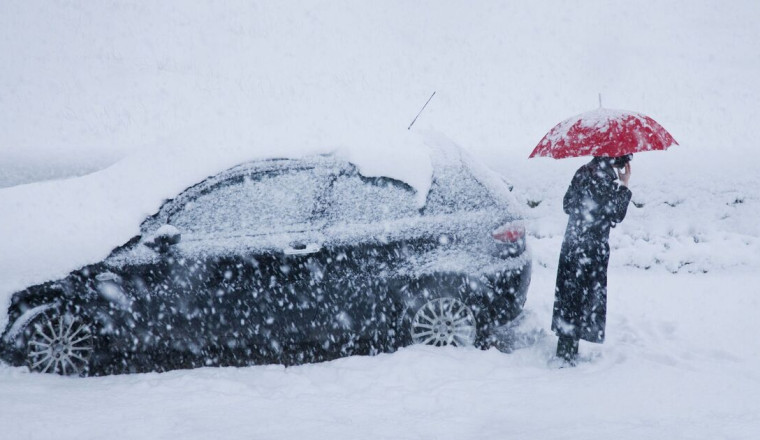 Drivers warned of 5 common winter driving mistakes that could cost you £30k in fines