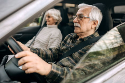Every over 70 at risk of ‘mandatory driving retest’ after push for new rules