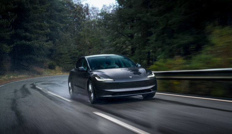 Chinese car brands gain ground as buyers turn away from Tesla