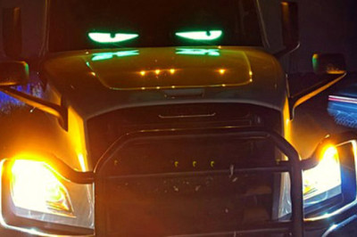 Police Warn Truckers After Spotting Those Green “Angry Eyes” Again