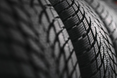 Street Tires Vs. Racing Tires: What's The Difference?