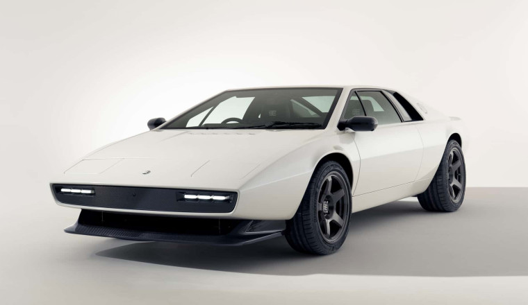 This Is the Lotus Esprit V8 Restomod You Didn't Know You Needed