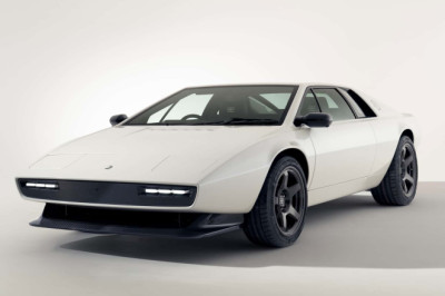 This Is the Lotus Esprit V8 Restomod You Didn't Know You Needed