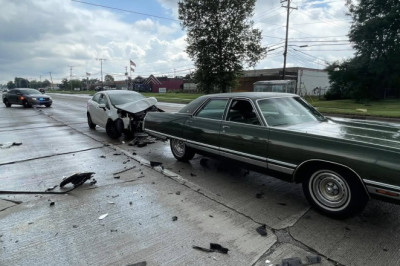 1973 Chrysler Vs Modern Kia ... Which Wins?