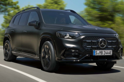 2026 Mercedes GLB Revealed: Seven Seats, Three Screens, Two Trunks