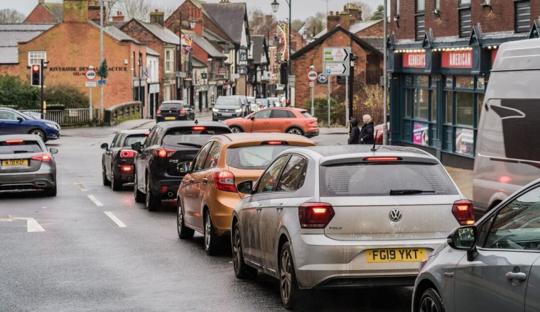 Car insurance ‘sweet spot’ trick to save £100s off bills