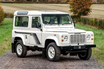Superbly original Defender 90 V8 County for sale