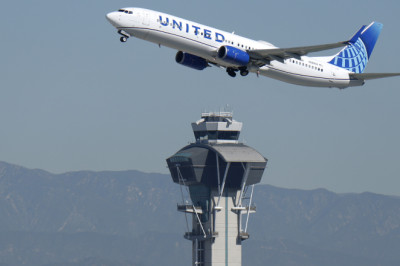 FAA Chooses Defense Company Without Civilian Flight Experience To Overhaul Air Traffic Control