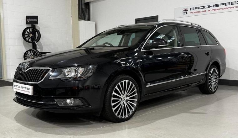 Like hen's teeth: Skoda Superb 3.6 V6 for sale