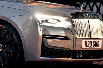 London’s Fed Up With Wealthy Foreigners Dodging Fines, So It’s Towing Their Exotics