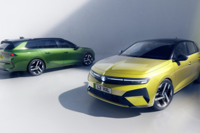 More lights, more range: Vauxhall updates the Astra hatch and estate