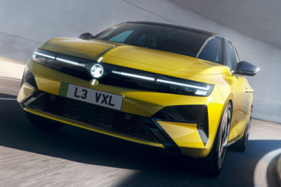 Vauxhall Astra update brings bold new face and EV range boost