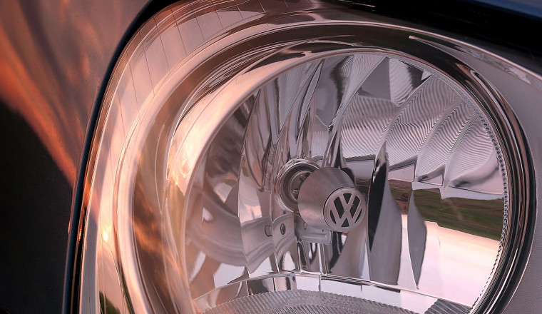 How To Restore Your Car’s Headlights, And Why Do They Go Dim?