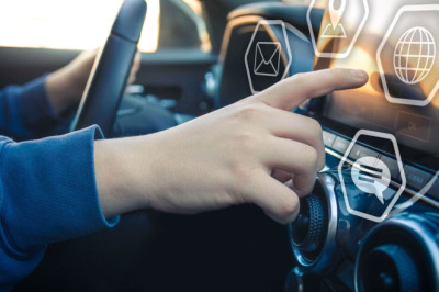 EV cars may soon have adverts inside - and RAC warns drivers could face problem 