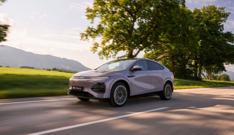 New Chinese Tesla rival set to arrive in the UK in weeks - charges in 12 minutes